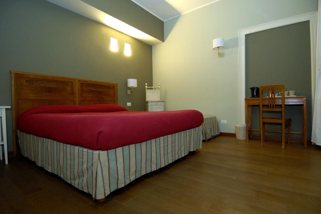 קומו B&B Residenza Cavour מראה חיצוני תמונה