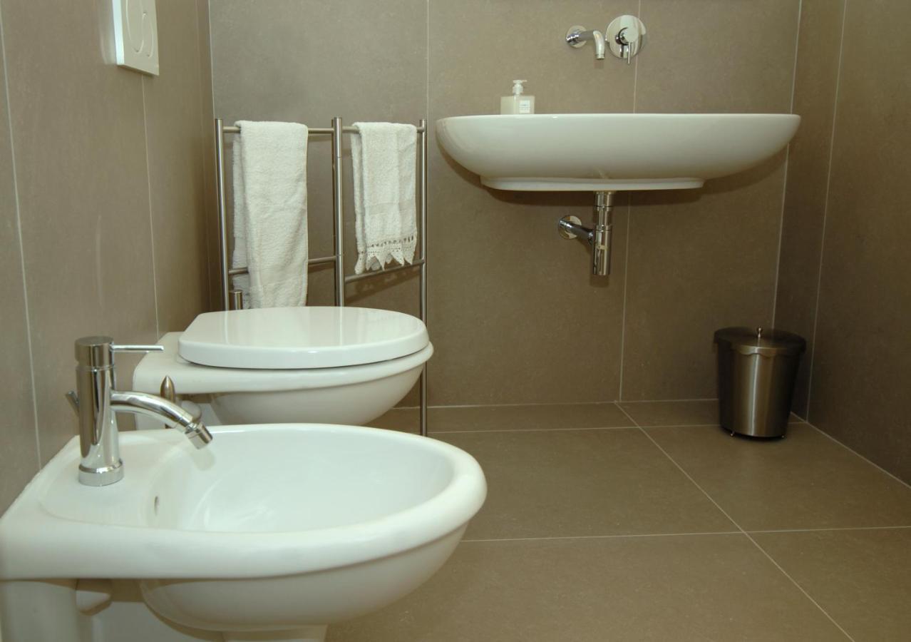 קומו B&B Residenza Cavour חדר תמונה